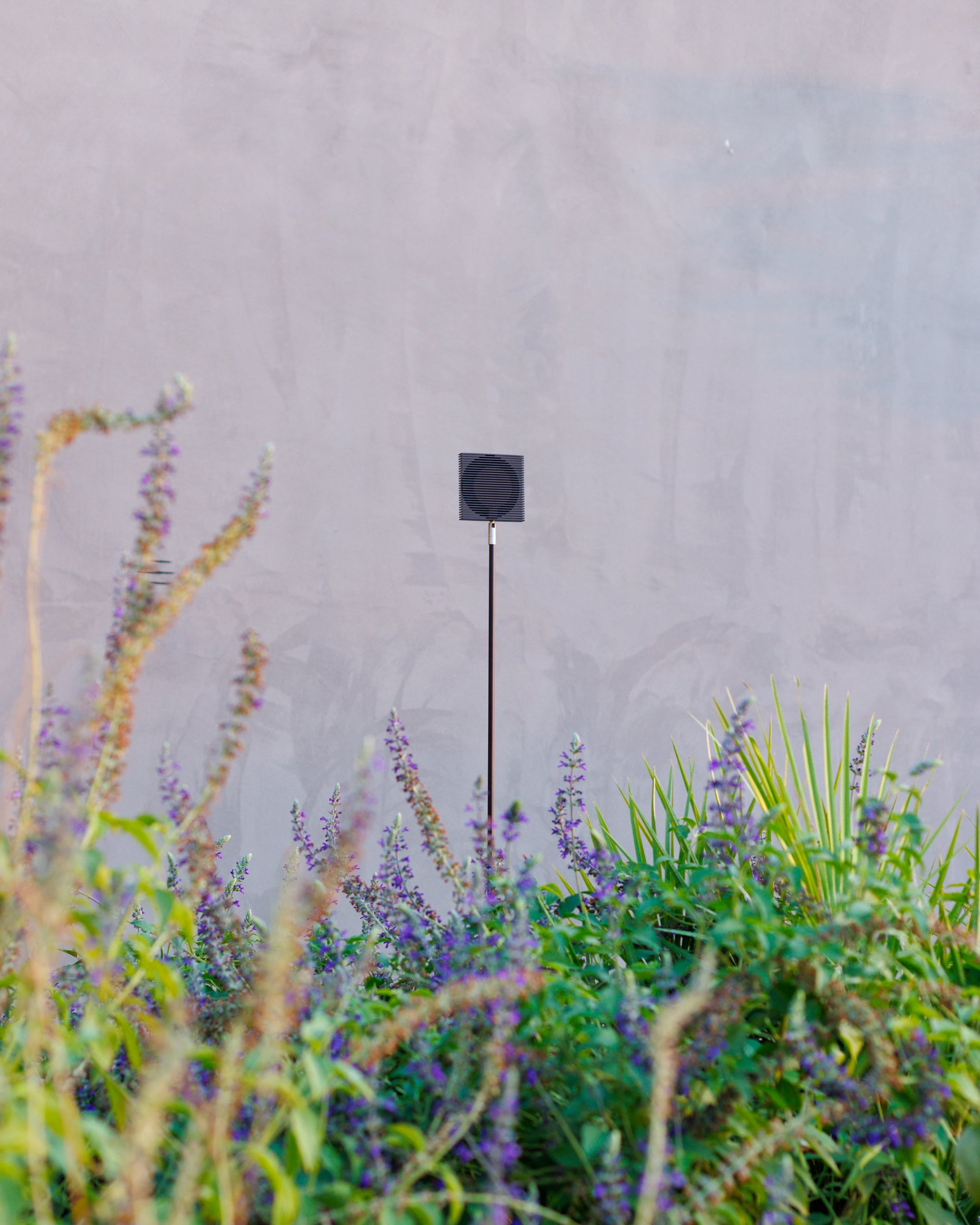 Giga Outdoor | Ground Picket