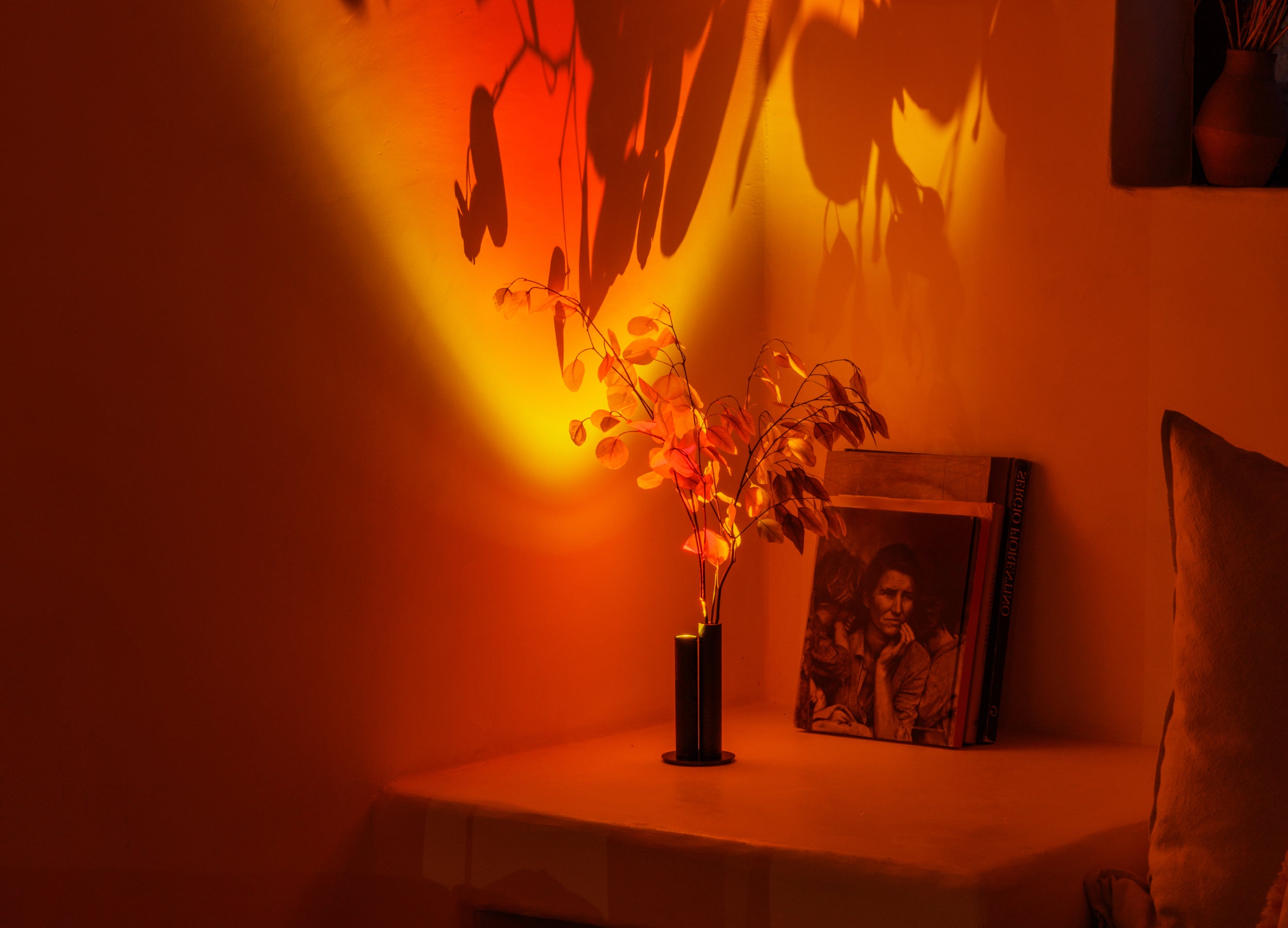 の子っち　HALO EDITION Sunset redフロアスタンド Halo Editions One Floor Lamp | Luminesy